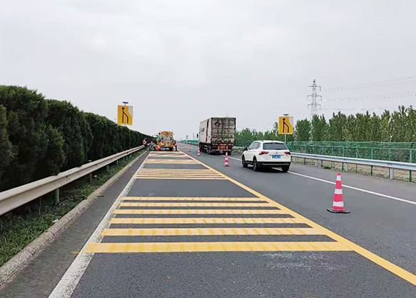 道路標線施工